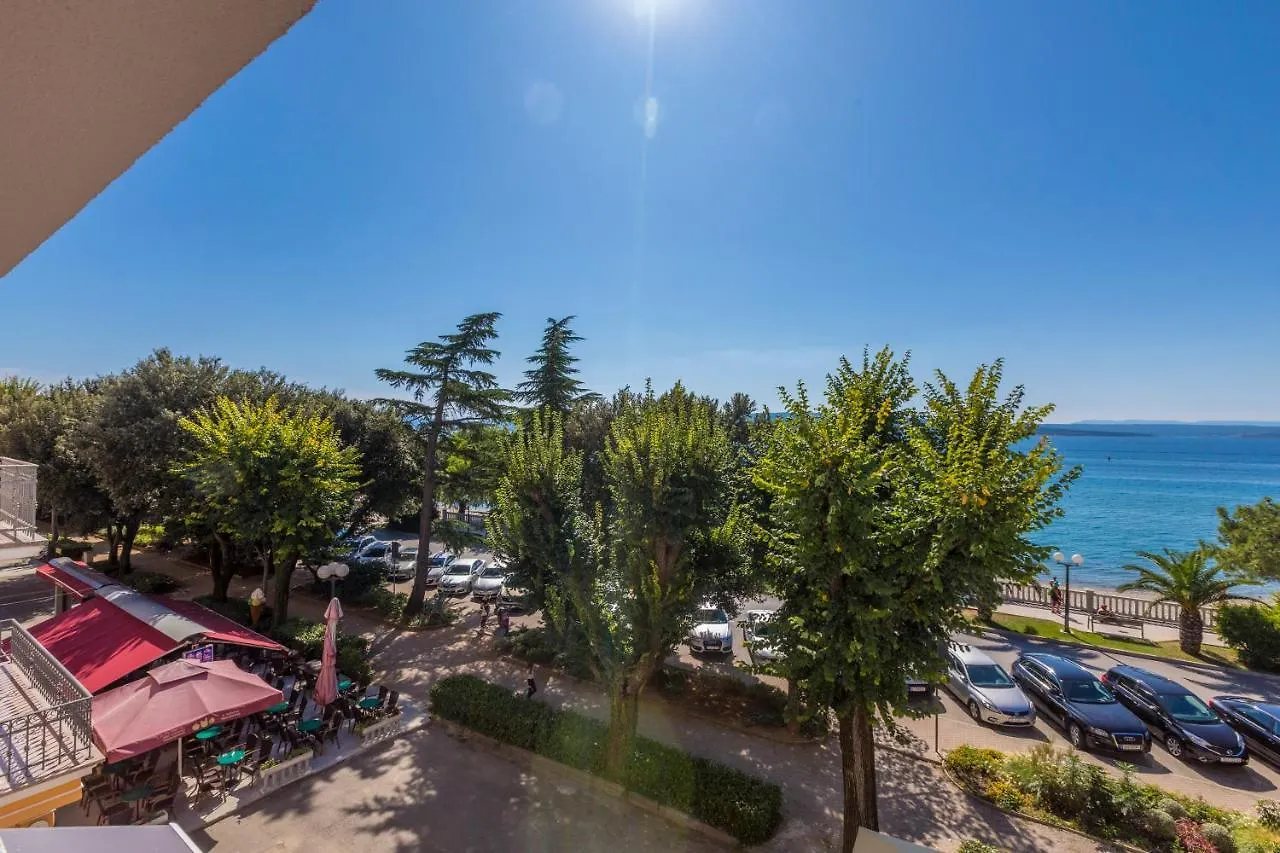 Apartment Katnic 1-2-3 Crikvenica