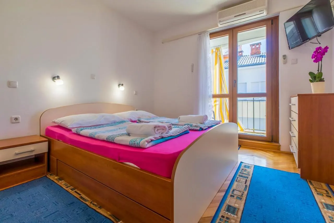 Apartment Katnic 1-2-3 Crikvenica