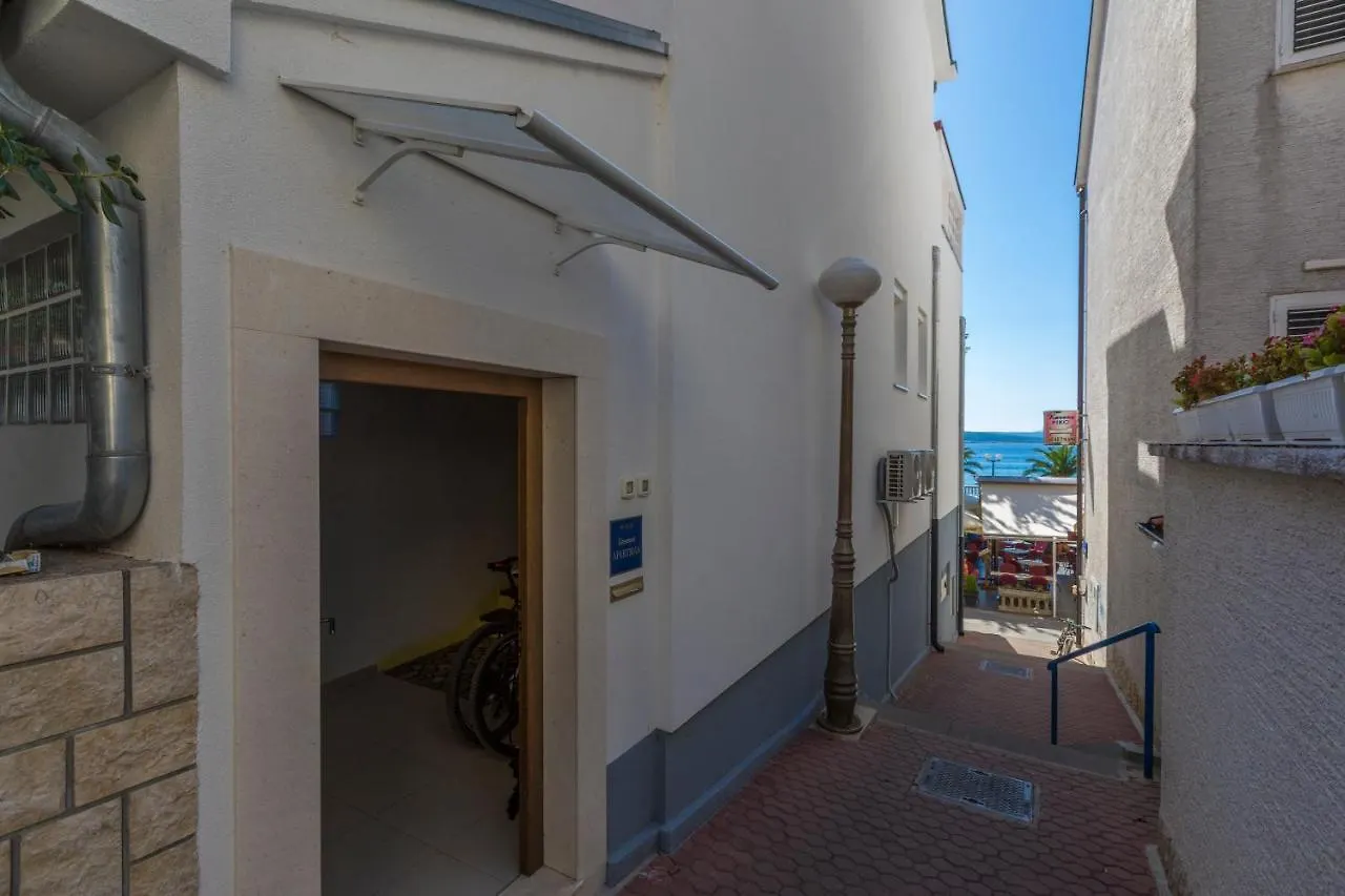 Apartment Katnic 1-2-3 Crikvenica